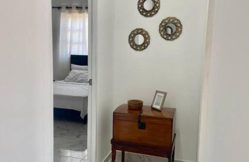 Santa Cruz de Mompox Apartment | Relaxing French-Style Casa with Family and Pet Amenities