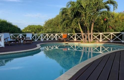 Piscadera House | Casa Troepiaal: 4-Star Oceanfront Retreat with Pool