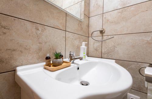 Sfantu Gheorghe Apartment | Casa TT House