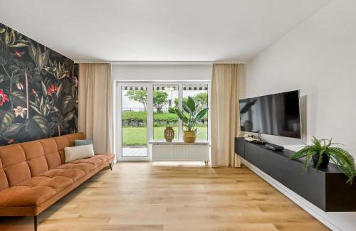 Hemsbach Apartment | Discover Casa Tucan: Oceanfront Bliss in Hemsbach