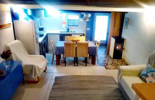 Alcala de Moncayo House | Pet-Friendly Retreat at Casa Tuerta - Rated 9.1/10 by Guests