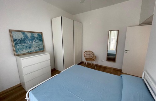 Cerasa House | Oceanfront Retreat: Casa Tullo with Pet-Friendly Perks