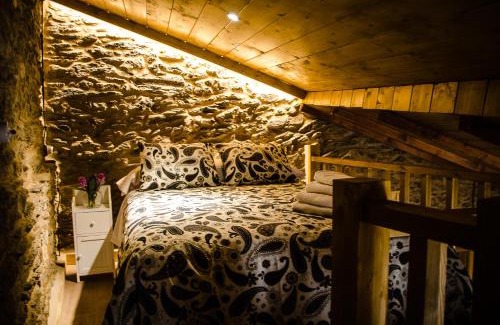 Doade House | Discover Casa Turística Viladonatus in Beautiful Ribeira Sacra