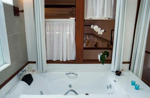 Historic Center Hotel | Casa Turquesa - Maison D'Hôtes with Ocean View & Pool