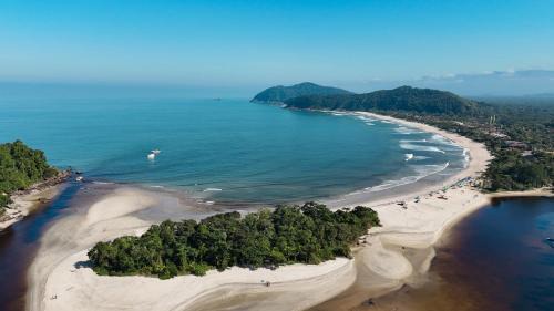 Barra do Una House | Casa Una à Beira Rio - Pet-Friendly Haven near the Beach