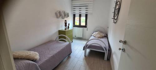 Villongo Apartment | Idyllic Getaway at Casa Vacanza Peonia - Guest Rated 7.5/10