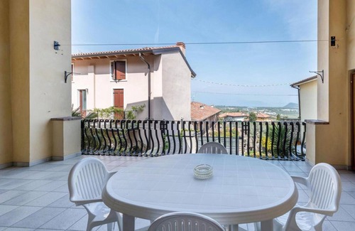 Picedo Apartment | Relaxing Stay at Casa Vacanze Baccolo - Appartamento Lucia