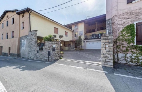 Picedo Apartment | Relaxing Stay at Casa Vacanze Baccolo - Appartamento Lucia
