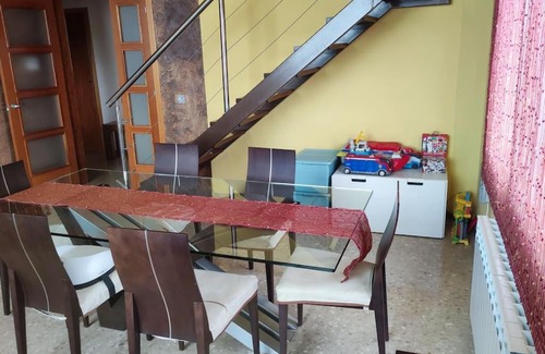 Alforja Ski Chalet | Family-Friendly Casa Vacacional Alforja with Pet Amenities