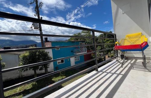 Restrepo House | Casa vacacional de 2 pisos rodeada de naturaleza, en Restrepo-Meta