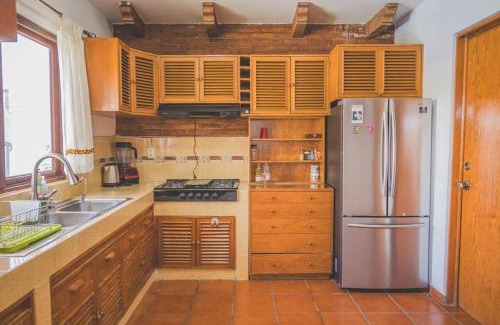Lomas de Cocoyoc House | Discover Casa Vacacional: Pet-Friendly Retreat with Pool