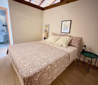 San Michele di Ganzaria House | Oceanfront Family Getaway at Casa Vacanze La Cuntintizza