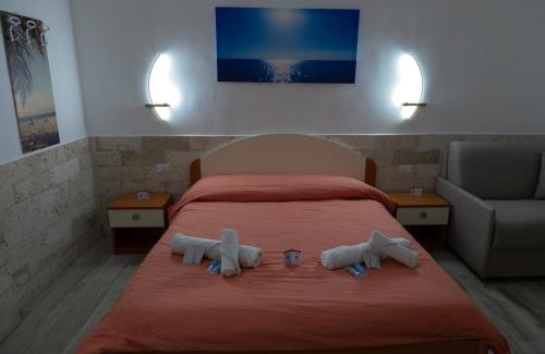 Gela House | Oceanfront Family Retreat at CASA VACANZA A 2 Passi