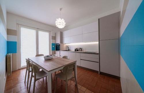 Maccagno House | Oceanfront Retreat at Casa Vacanza Acqua Dolce