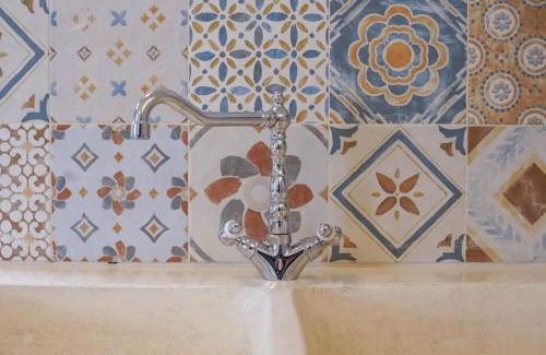 Old Town Cisternino House | Family-Friendly Stay at Casa Vacanza Bizantina - 10/10 Rating