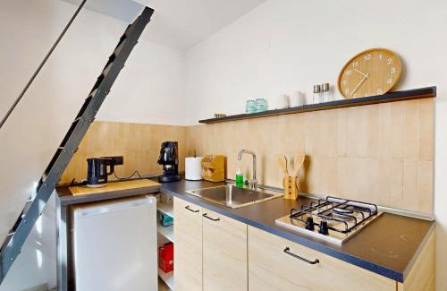 Coste House | Casa Vacanza da Zero - Terrazza Etna a 5' dal Mare