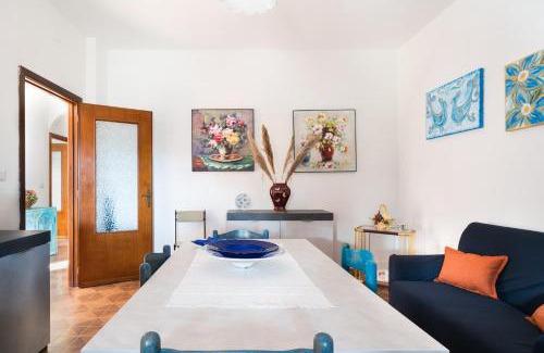 Siniscola House | Discover Casa Vacanza Gungui: Family & Pet-Friendly Retreat