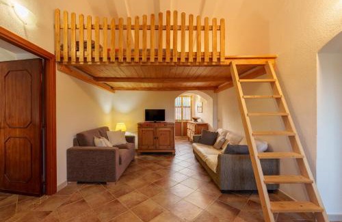 Sa Castangia House | Relaxing Stay at Casa vacanza Macciunitta - 4 Star Rating