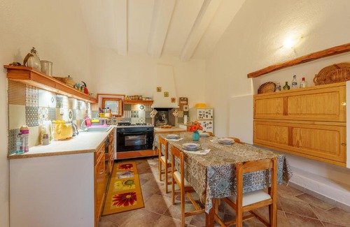 Sa Castangia House | Relaxing Stay at Casa vacanza Macciunitta - 4 Star Rating