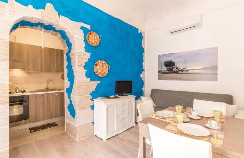 Marina di Ragusa Apartment | Pet-Friendly Getaway at Casa Vacanza Teti - Family Ready!