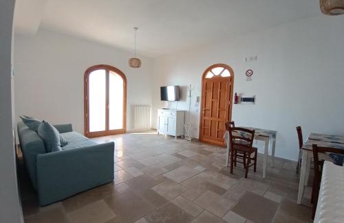 Montepertuso Apartment | Cozy Casa Vacanze Agape with Hot Tub & Family Amenities