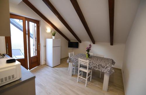 Bomerano Apartment | Exceptional Casa Vacanze Andromeda - Family Friendly Stay