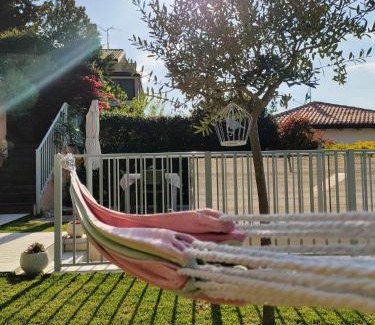 Roiano-Gretta-Barcola-Cologna-Scorcola Apartment | Oceanfront Bliss at Casa Vacanze Barcola - Guest Rated 9.8