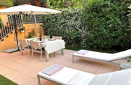 Roiano-Gretta-Barcola-Cologna-Scorcola Apartment | Oceanfront Bliss at Casa Vacanze Barcola - Guest Rated 9.8