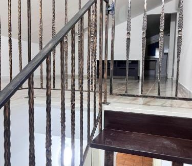 Cappelle sul Tavo Apartment | Family-Friendly Casa Vacanze Carducci with Relaxing Hot Tub