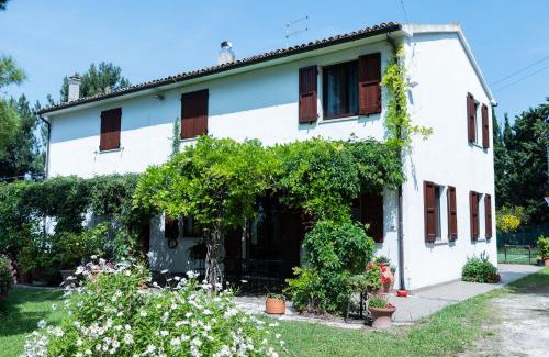 Camerata Picena Apartment | Ideal Getaway at Casa Vacanze Cassero with Ocean Views