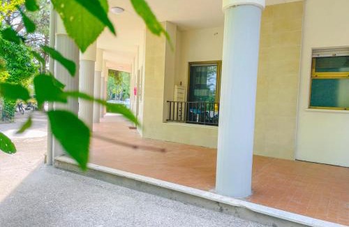 Marina Julia Apartment | Oceanfront Casa Vacanze Cau de Mezo: Rated 9.3/10