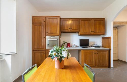 Luogosanto Apartment | Family-Friendly Casa Vacanze Cinque Spiagge Awaits You