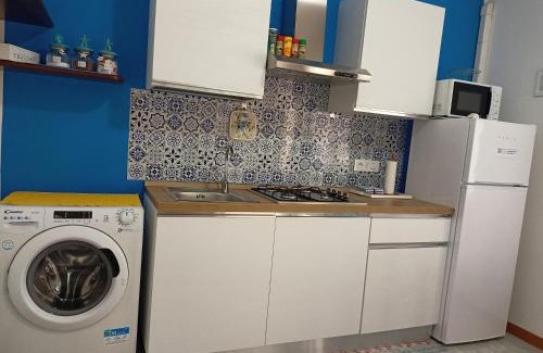 Simaxis House | Family-Friendly Casa Vacanze da Roberta Near Oristano