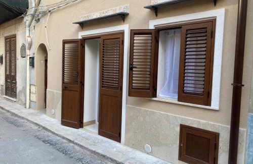 Aspra House | casa vacanze Donna Marianna