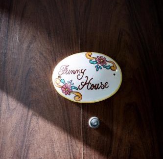 Fuorigrotta House | Relax at Casa Vacanze Funny House Consalvo: Pet Friendly Getaway
