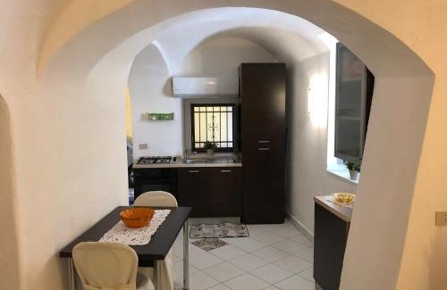 Biancavilla House | Pet-Friendly Casa Vacanze Gaia: Top Rated Family Getaway