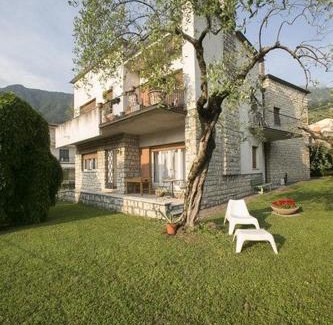 Sale Marasino House | Relax at CASA VACANZE GLI ULIVI DEL LAGO with Ocean Views
