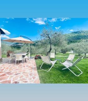 Borgomaro House | Experience Casa Vacanze Gli Ulivi with Pool & Hot Tub
