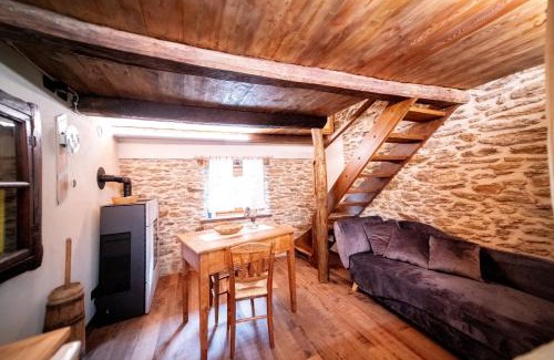 San Damiano Macra House | Cozy I Foresti Ca' Ciota: 9.3/10, Pet & Child Friendly