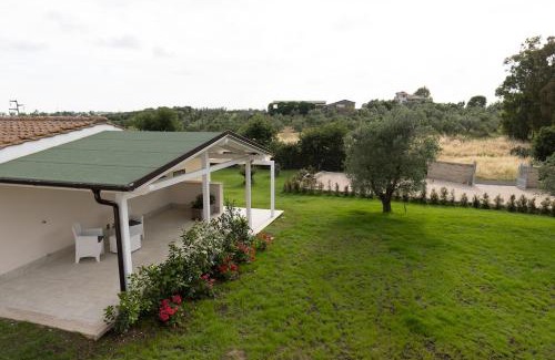 Tragliatella House | Casa Vacanze I Giardini di BeCa