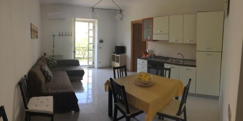 Patti Apartment | Pet-Friendly Casa Vacanze il Gelsomino: Rated 10/10