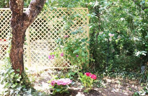 Aritzo Apartment | Pet-Friendly Retreat at Casa vacanze il Giardino, Rated 8.8