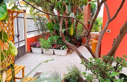 Decimomannu House | Family-Friendly Villa Retreat with Pet Welcoming Vibe