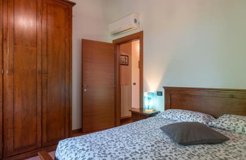 Corte Franca House | Casa Vacanze La Fioca