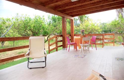Contrada Fiori Sud Apartment | Relax at Casa Vacanze Lido Fiori with Ocean Views