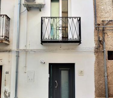Calitri Villa | Family-Friendly Casa Vacanze Magnolia 42 in Calitri