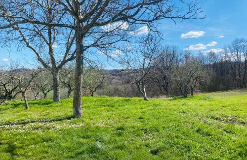 Ferrazzano House | Family-Friendly Retreat at Casa vacanze MaMe’ with Hot Tub