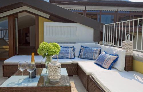 Marone House | Oceanfront Stay at CASA VACANZE MARCONI 22 - Rated 9.4/10