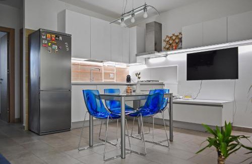 Marina di Vasto Apartment | Experience Casa Vacanze Marina Azul 15: Guest Rated 9.8/10