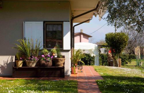 Ameglia House | Pet-Friendly Casa Vacanze Oleandri - Rated 9.2/10 by Guests